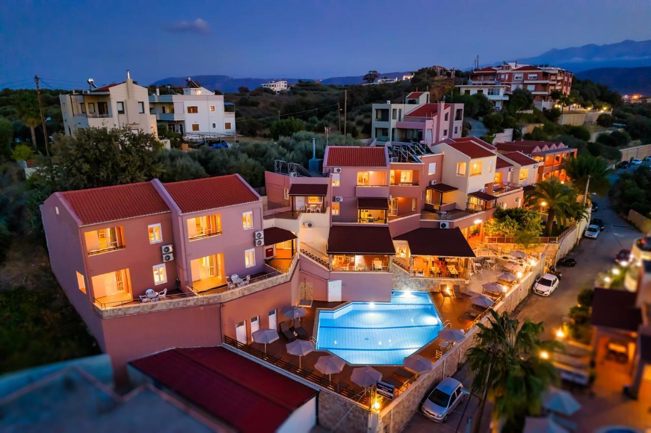 Theos Village Apartments Kato Daratso Ngoại thất bức ảnh