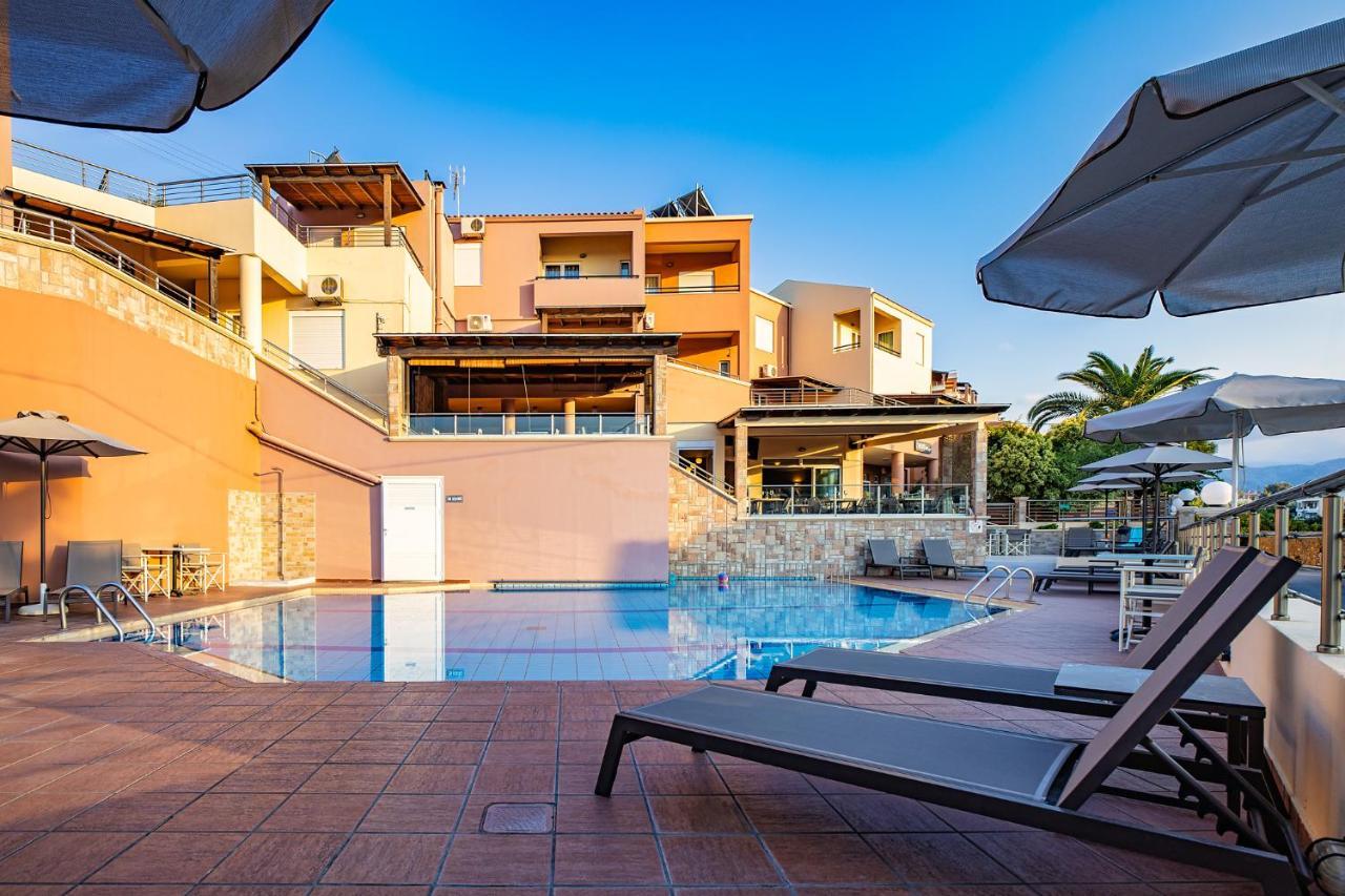 Theos Village Apartments Kato Daratso Ngoại thất bức ảnh